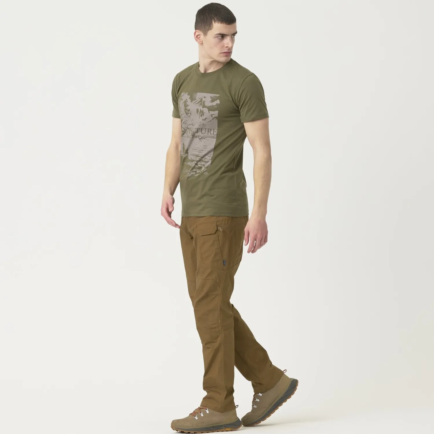 New T-Shirt (Adventure Is Out There) Koszule I Koszulki